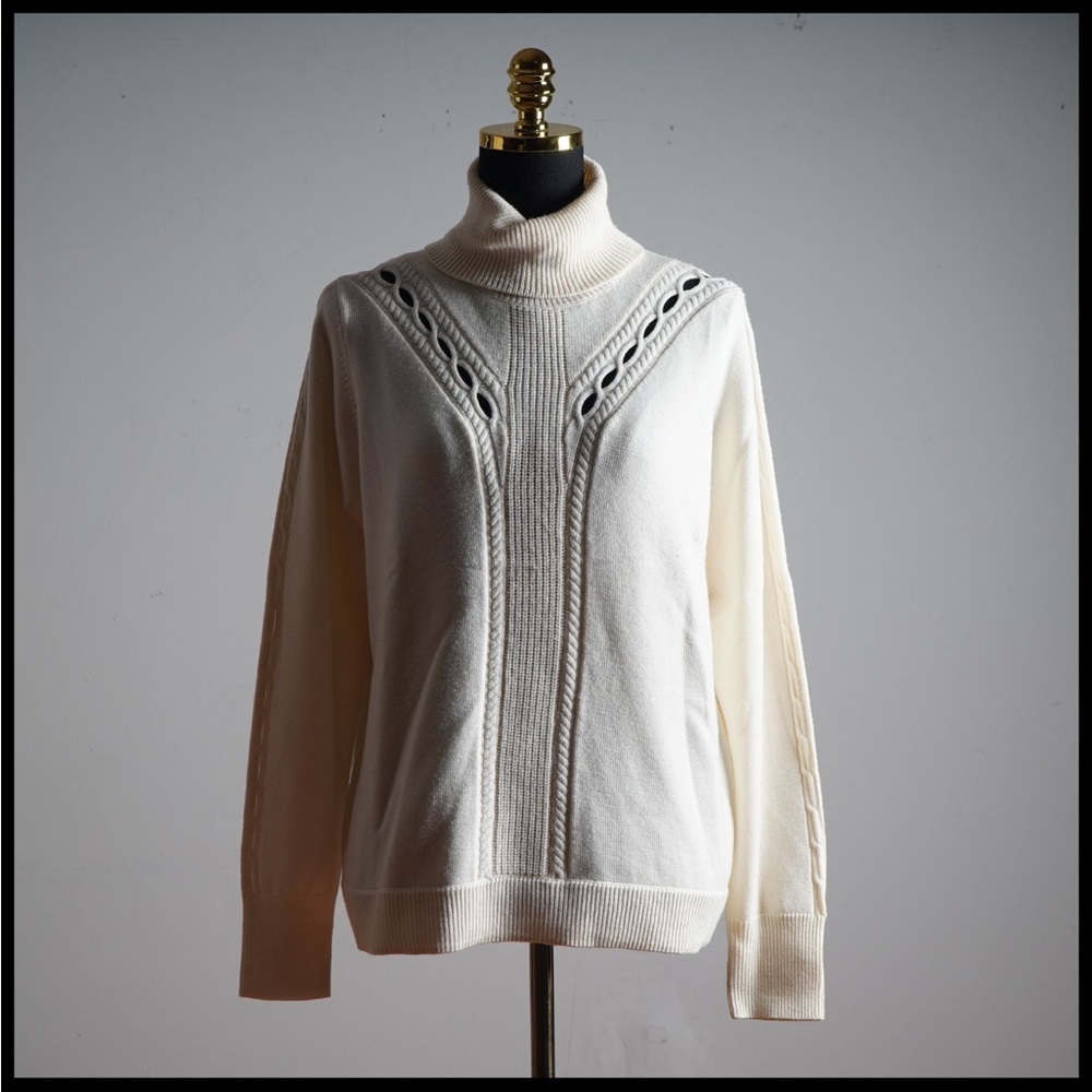 Tahari Cream‎ Wool Turtleneck Sweater with Braided Openwork Detail SKU337